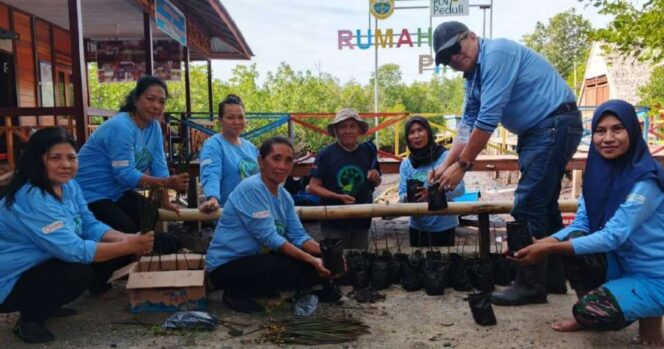 
					Aksi Nyata PROSULUT 08 Garuda: Jaga Ekosistem Pesisir Pantai Minut dalam 30 Ribu Bibit Mangrove