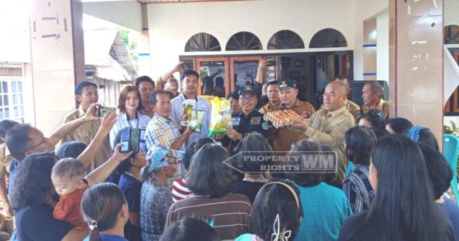 
					HUT DPD RI ke-21, Stefanus Liow Hadirkan Pasar Murah untuk Warga Kanonang Raya