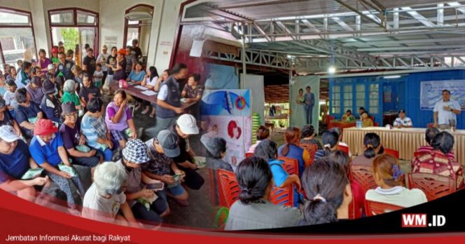 
					Sentuhan Kasih Jelang Natal, Senator Stefa Gelar Pasar Murah di 9 Desa